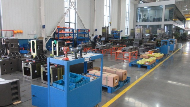 Dongguan MecMill Precision CNC machining factory floor with advanced equipment