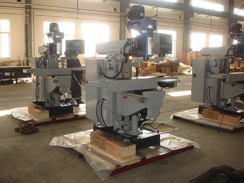 CNC Turret Milling Machine View 5