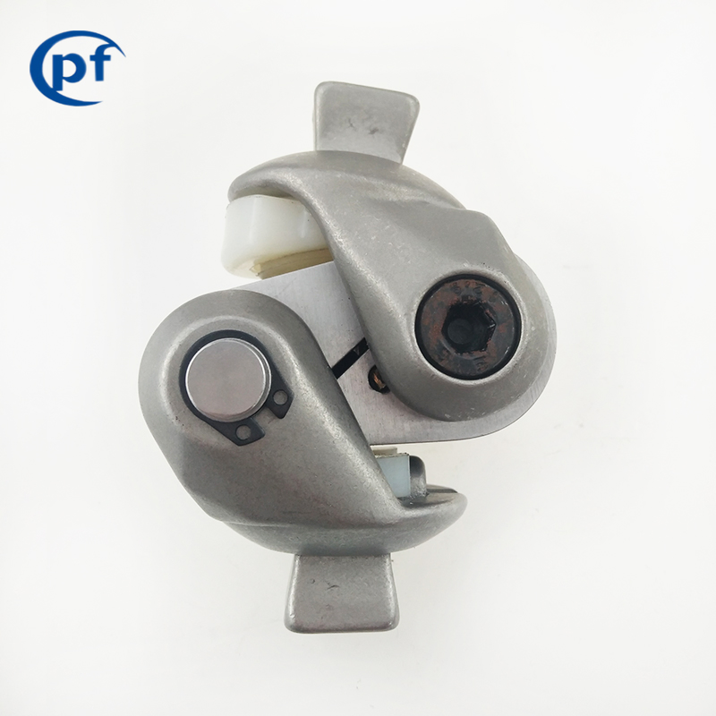 Lockable Bearing Knee Replacement Prosthesis