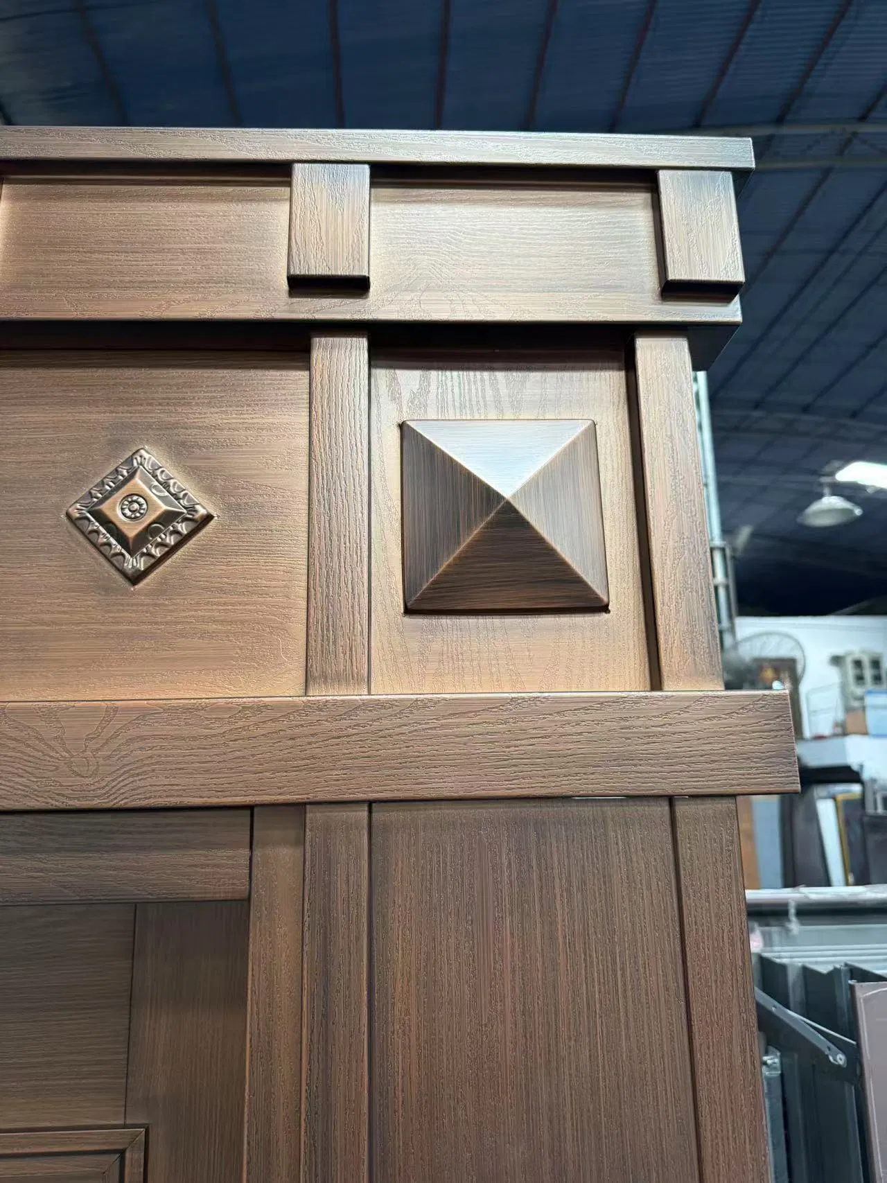 Luxurious Copper Finish Aluminum Double Door Gate with Intricate Embossing