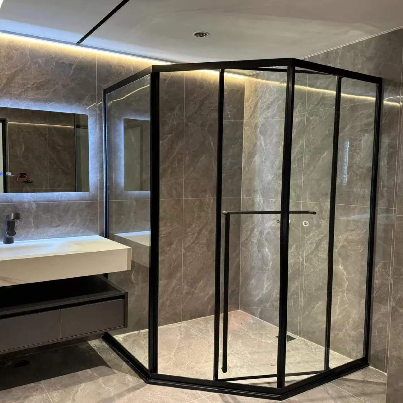 Aluminium Frame Partition 1