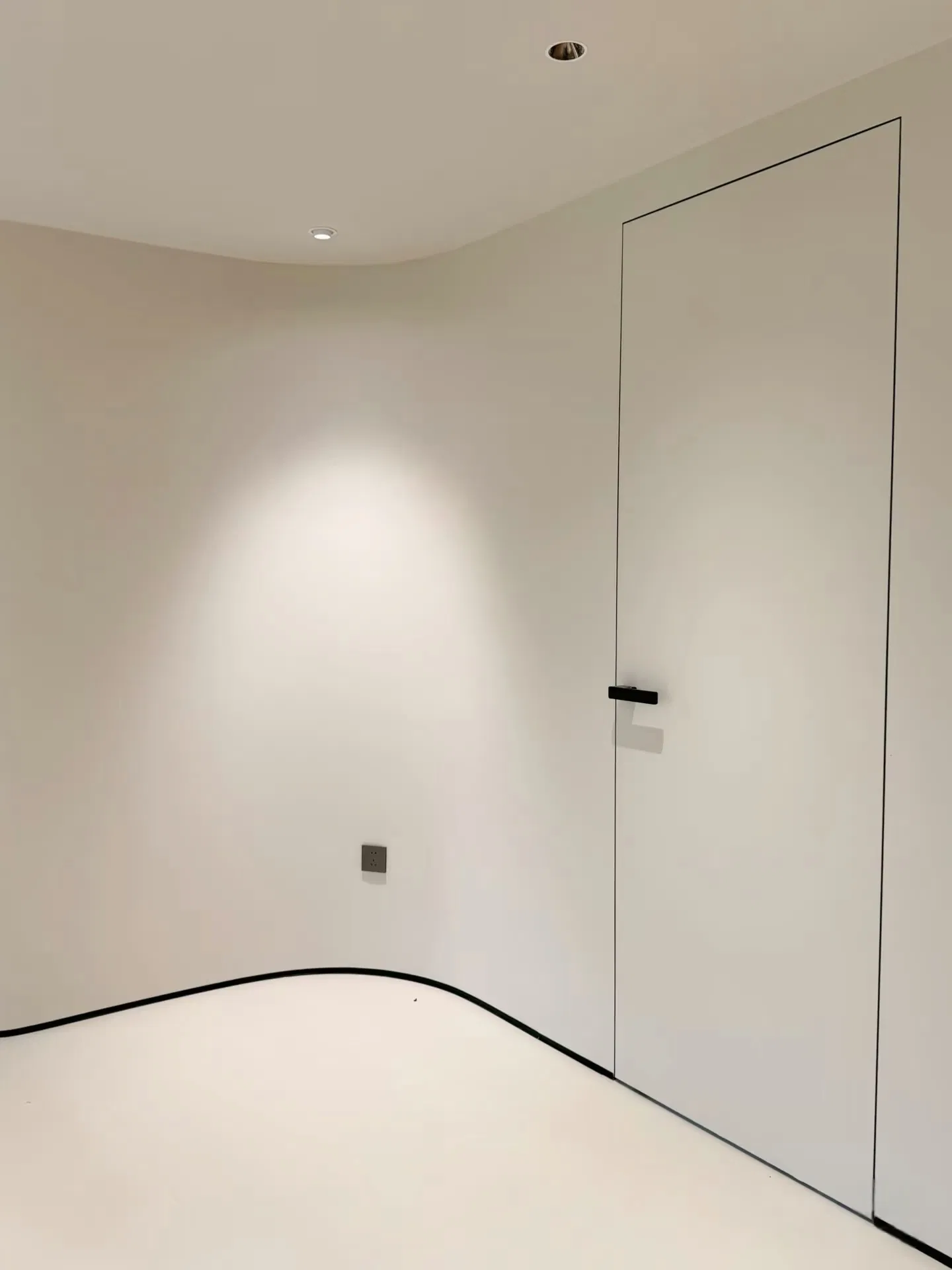 Modern Interior Bedroom Flush Frameless Door Wooden Hidden Wall Doors Aluminum Frame