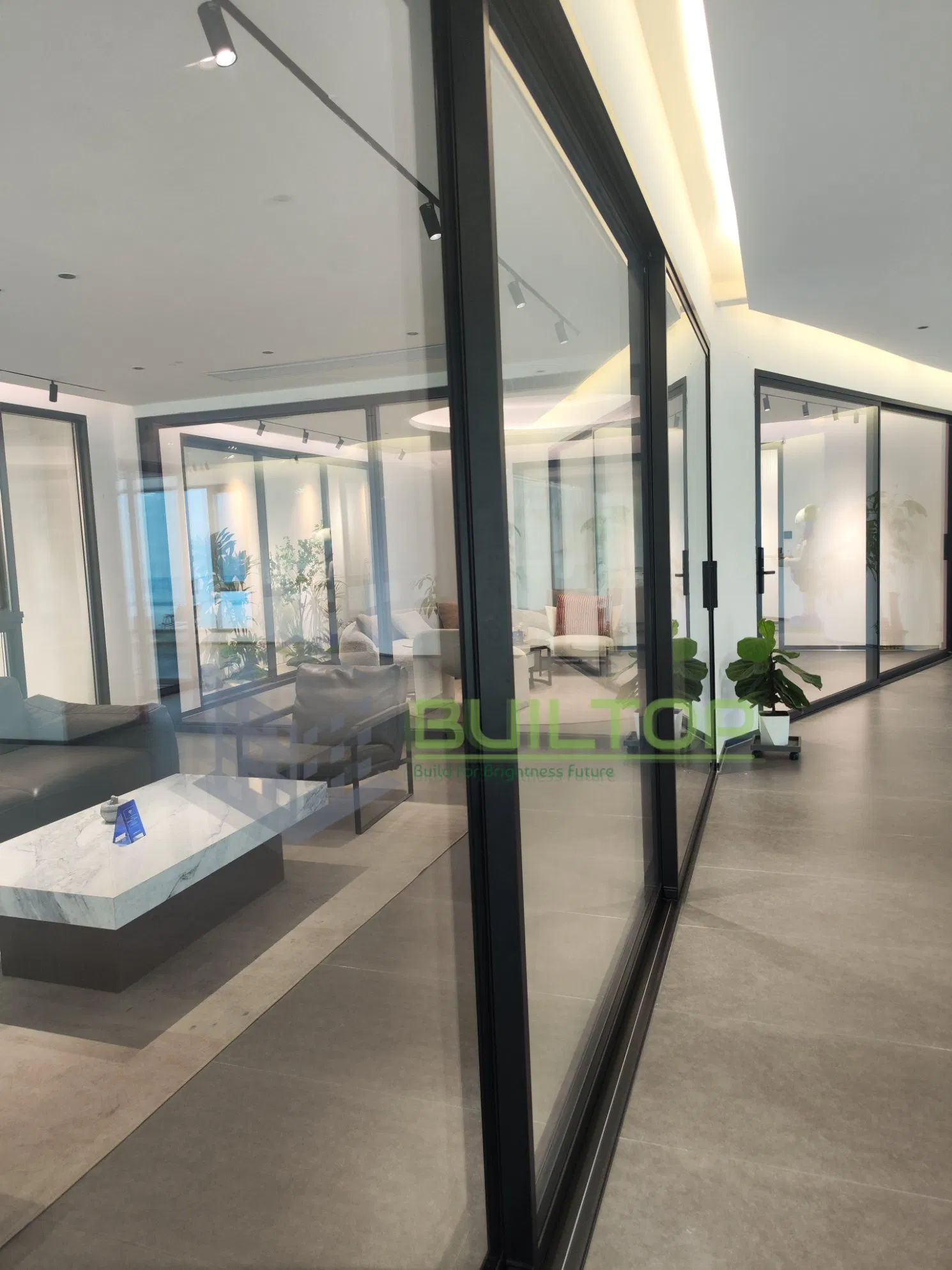 Aluminum Three Tracks Narrow Sliding Glass Doors Slim Frame Sliding Door