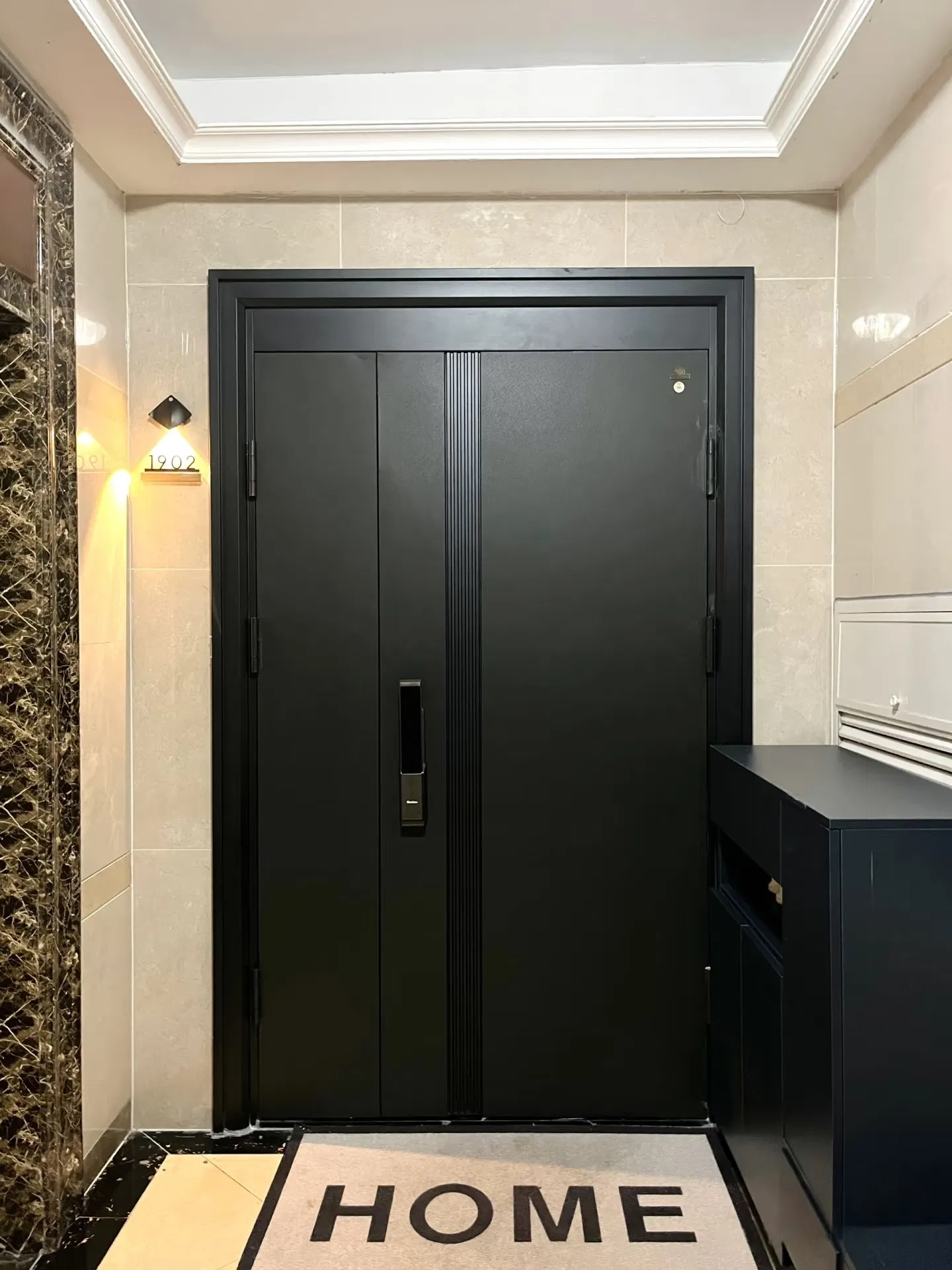 High-Security Interior Door Entrance Wooden Door with Multi-Point Lock System