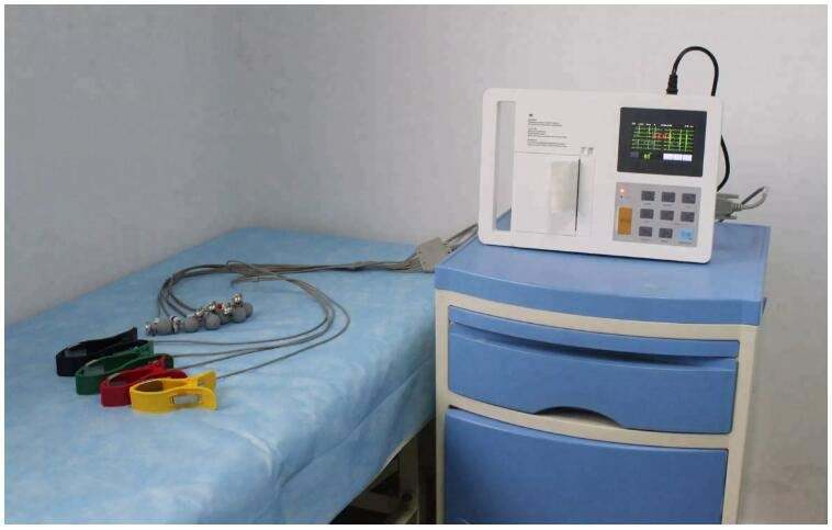 Monitor Veterinario de ECG Digital de Seis Canales Aprobado por CE Médico, Máquina de ECG Portátil