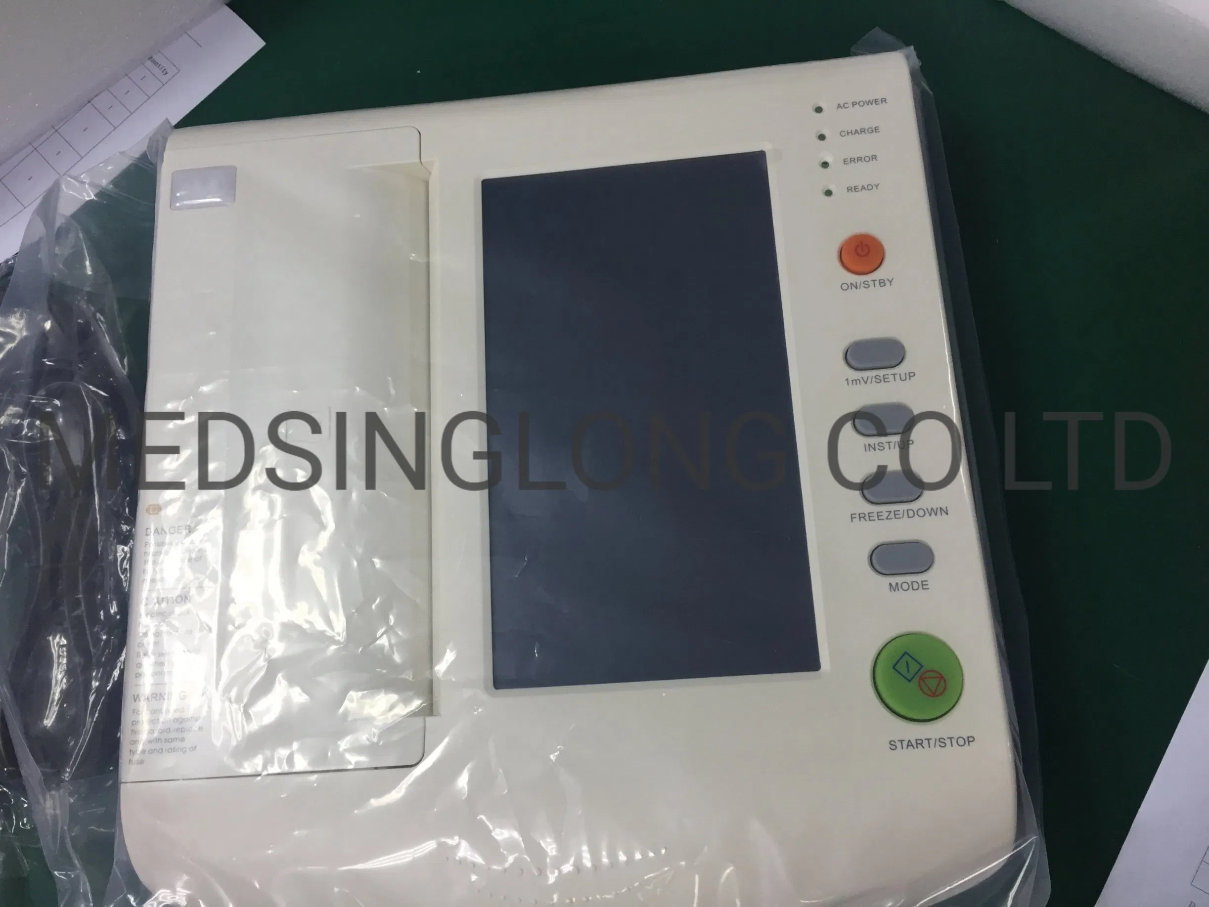 Venta al por mayor 12 Leads 9 Pantalla LCD táctil de color de pulgadas 200 Almacenamiento de datos ECG digital 12-Channel Máquina ECG electrocardiógrafo Mslec33