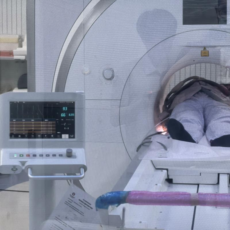 Non-Magnetic Patient Monitor System for MRI Room Use