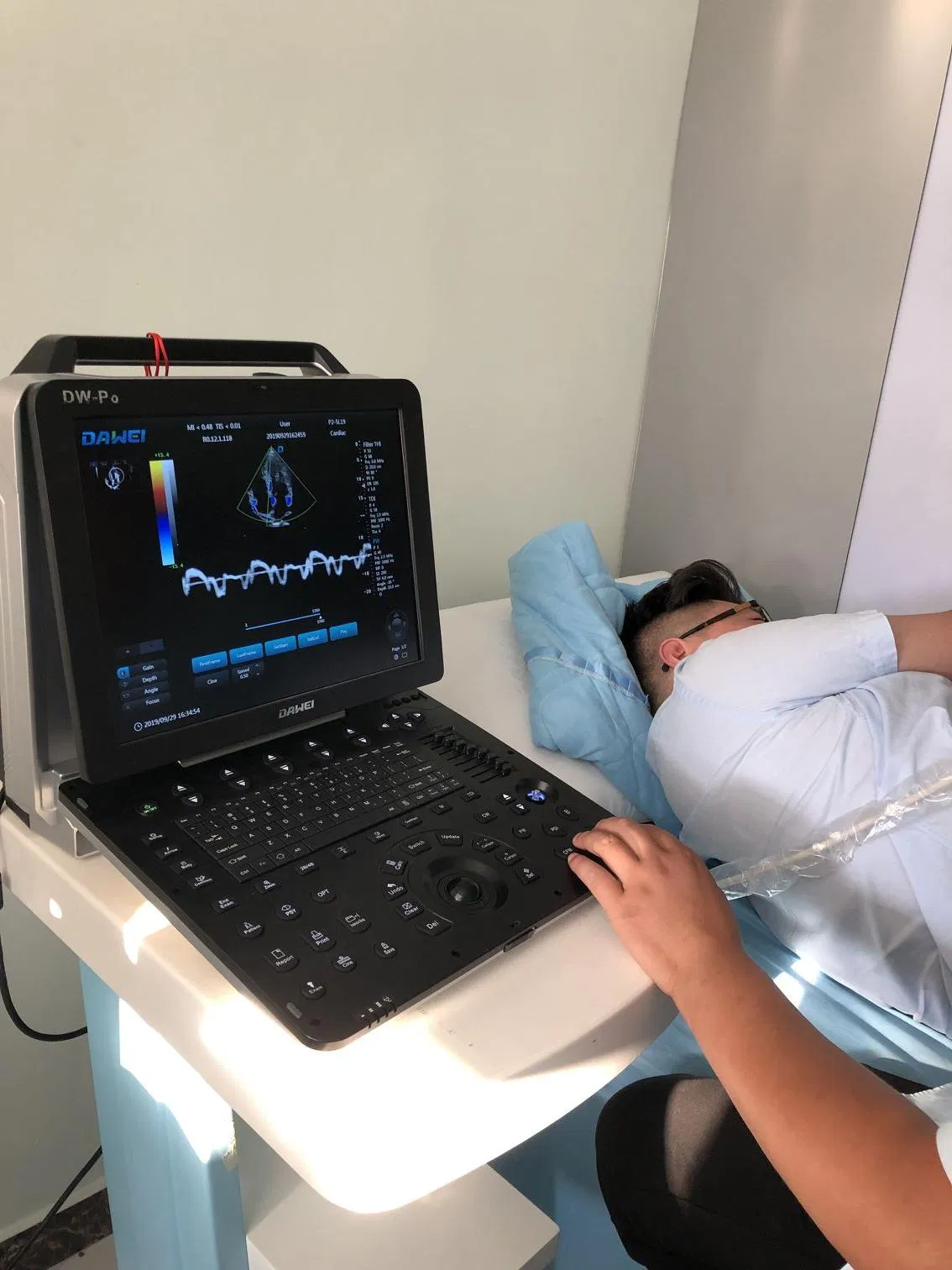 Point of Care Laptop Ultrasound Color Doppler Scanner