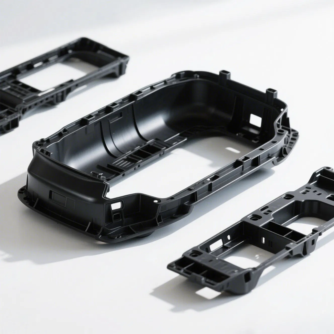 Custom Injection Molding Insert Molding for Electronics Devices Phone Charger Machining Plastic Molds Manufacturing