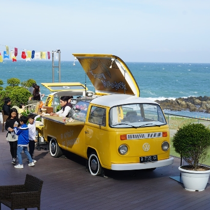 VW-T2 Combi Mobile Electric Customized Kitchen Vintage Catering Coffee Ice Cream Snack BBQ Creep Beer Juice Hot Dog Burger Food Truck Food Trailer Food Van