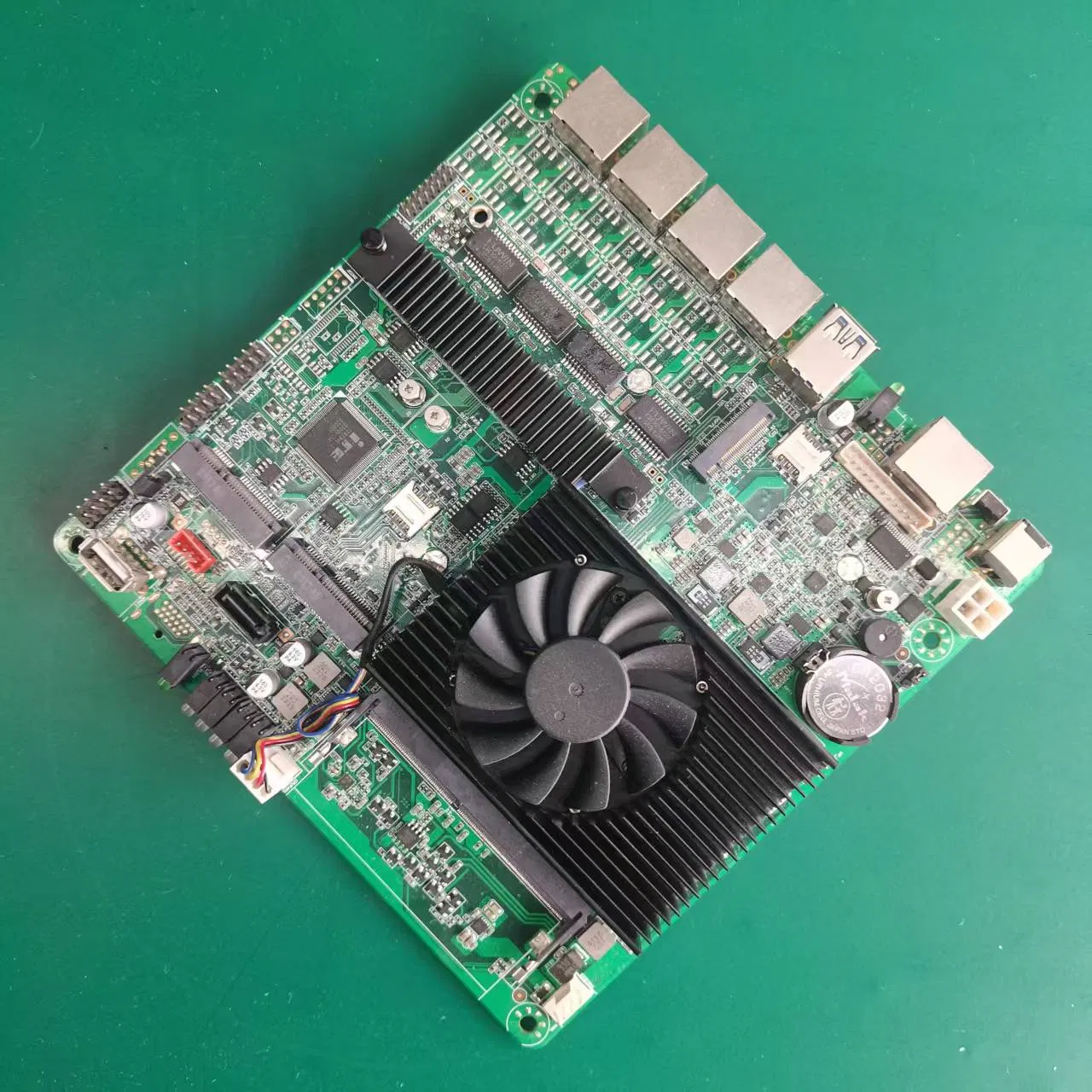 Industrial-Grade 4LAN 2.5g Network Port Edge Computing Motherboard Intel J6412 Quad-Core/Elkhart Lake Dual-Display HDMI + VGA 5g Module Expansion