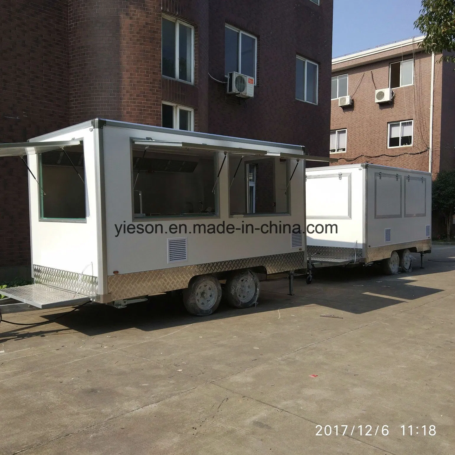 Fully Equipped Mobile Food Vans for Sale Australia