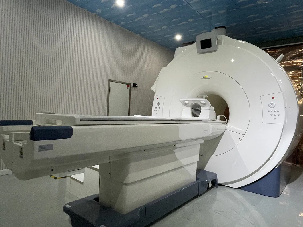 0.52t MRI System View 2