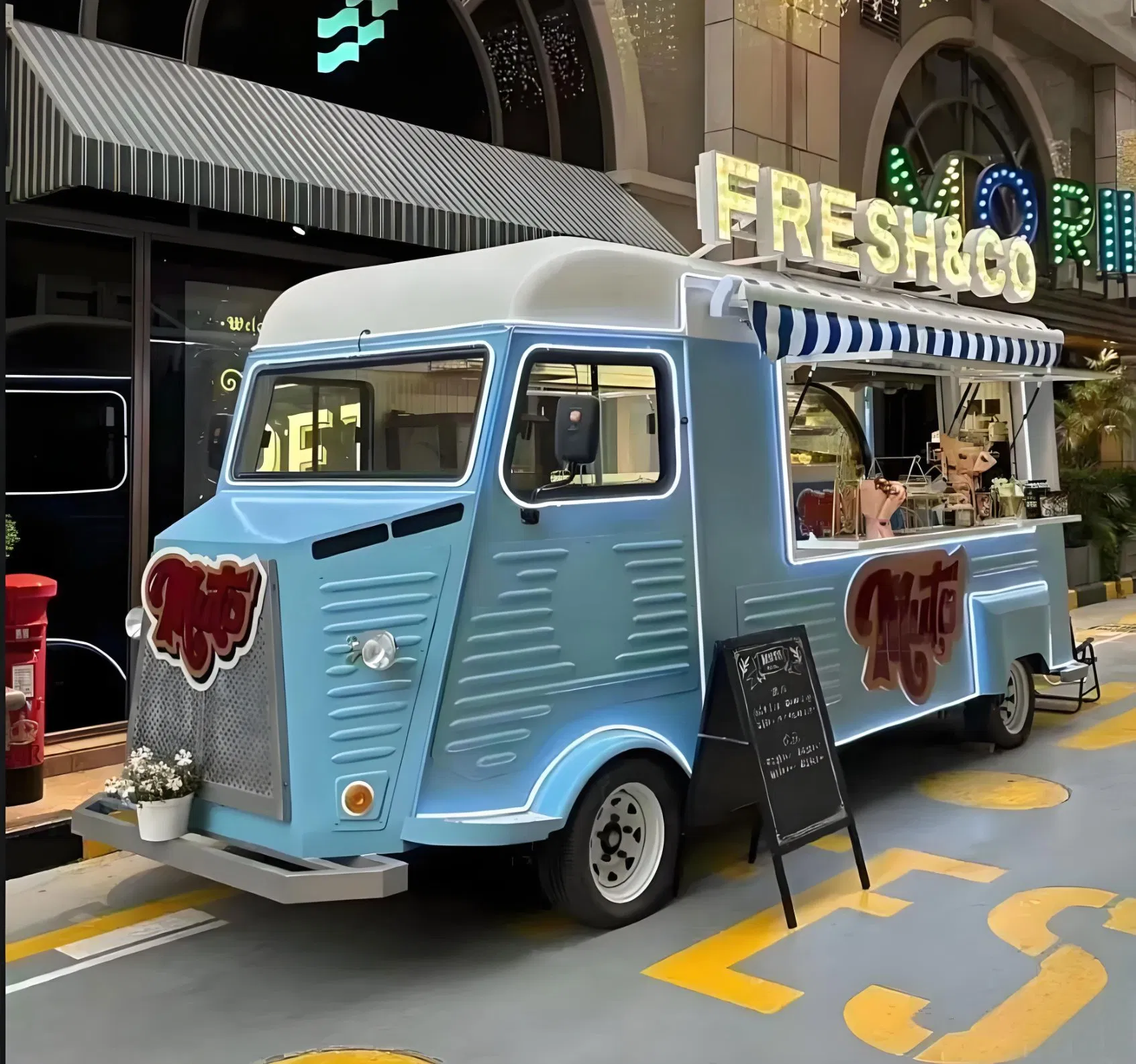 Mobile Kitchen Used Electric Food Catering Van Vintage Ice Cream/Coffee Street Food Vending Van