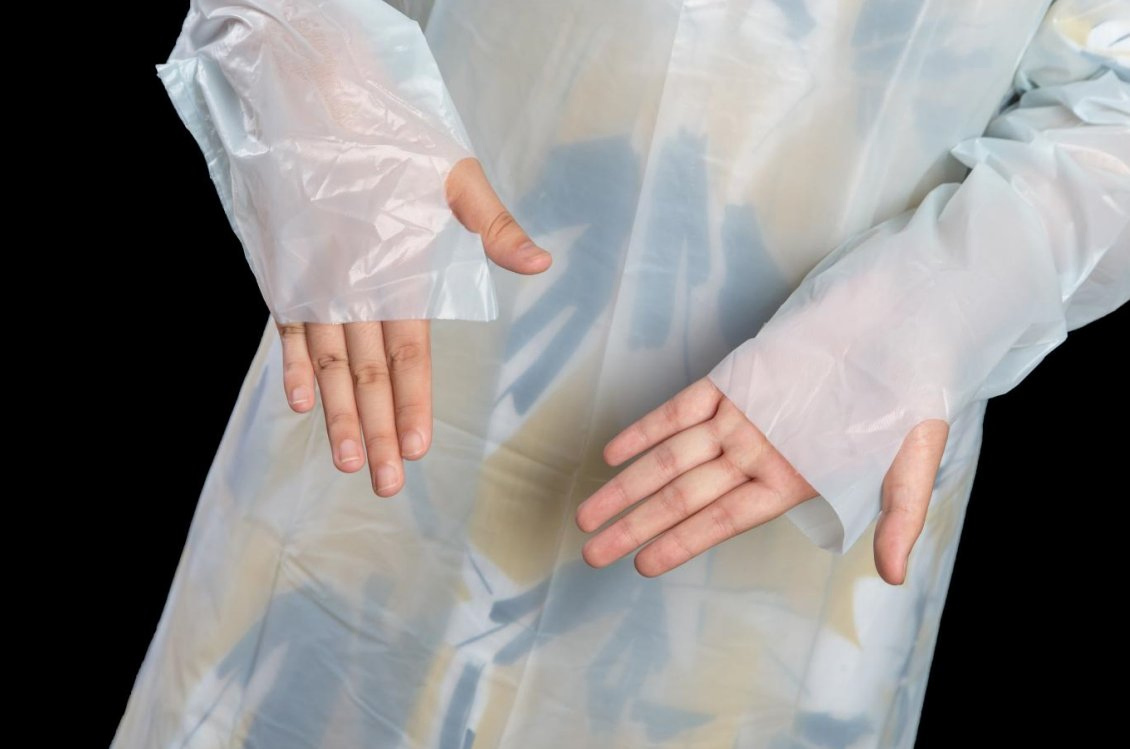 Disposable CPE Plastic Apron CPE Robe Thumb Buckle Thickened Anti-Dressing Protective Clothing Isolation Clothing