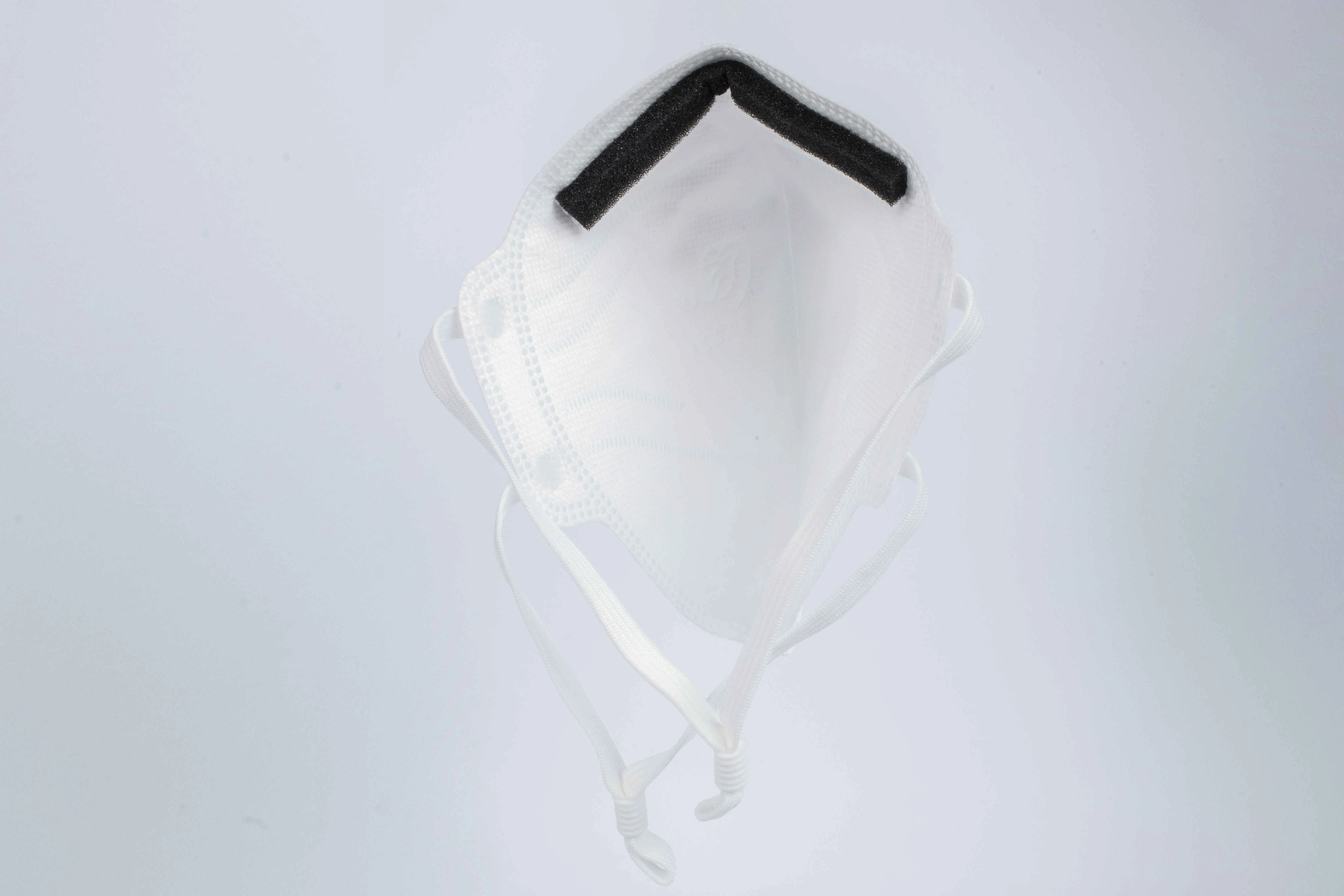 Mask Wholesale Disposable KN95 Mask FFP2 Mask / Air Folding Respirators