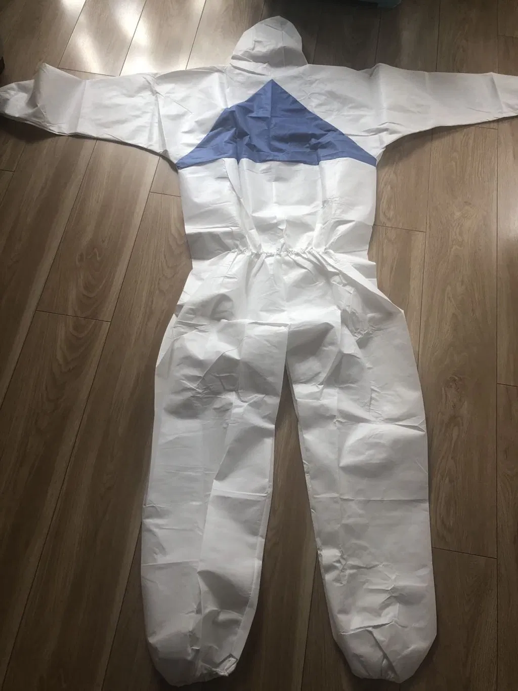 Ce FDA Safety Disposable Protection Clothing Coverall Protective Clothing Waterproof Isolation Clothing Overalls Suit Chemical Resistant Suit