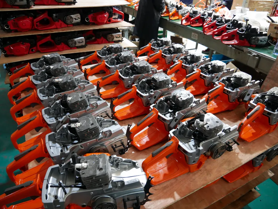 Protective Mask Features