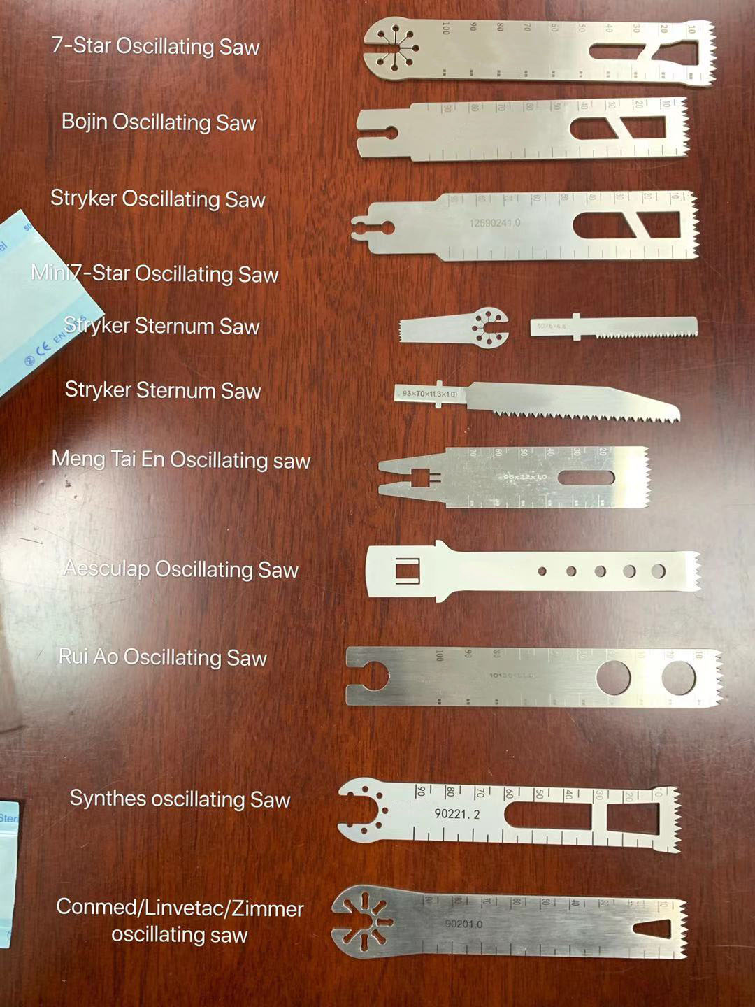CE ISO Customized Surgical Bone Cutting Oscillating Saw Hook Blade Fully Compatible with Aesculap Orthopedic Saw for Vet