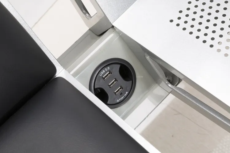 Waiting Chair Detail 6