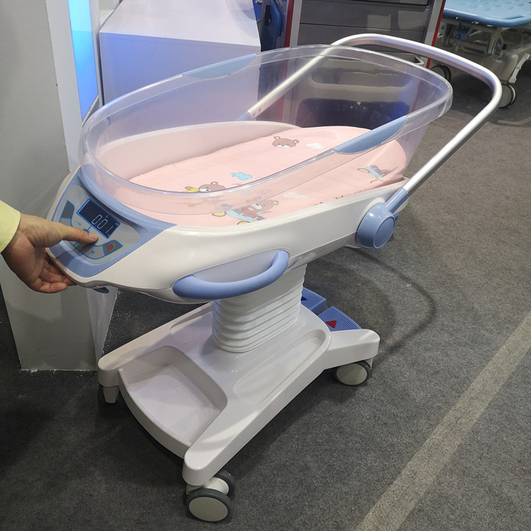 Hydraulic Adjustable Newborn Pediatric Bed Electric Medical ICU Crib with Wheels Hospital Medical Infant Cot Baby Cirb ABS Plastic Baby Bed