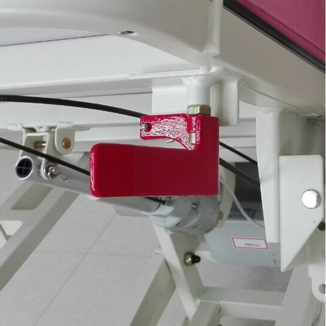 Hospital Electric Maternity Bed Medical Obstetric Birthing Bed Electric Gynecological Examination Table