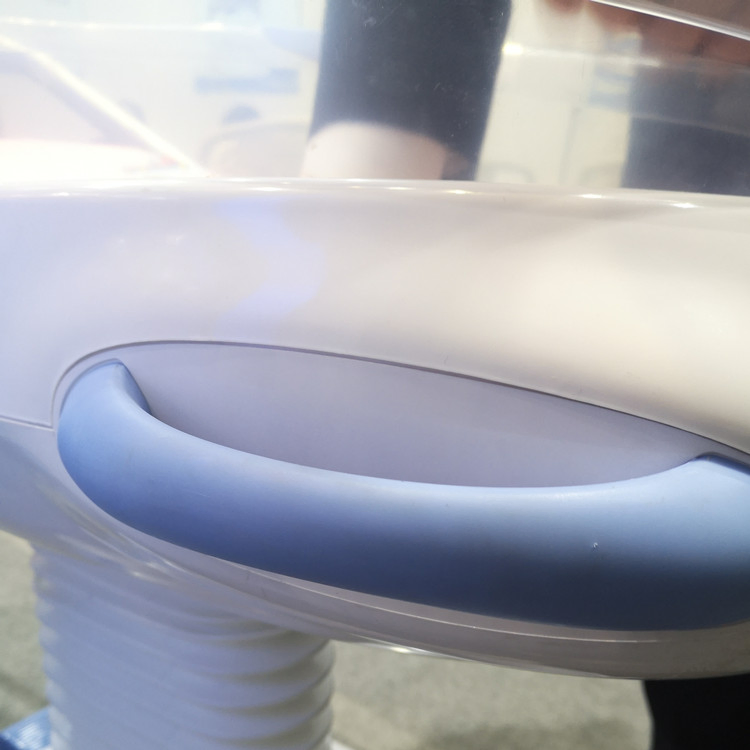 Hydraulic Adjustable Newborn Pediatric Bed Electric Medical ICU Crib with Wheels Hospital Medical Infant Cot Baby Cirb ABS Plastic Baby Bed