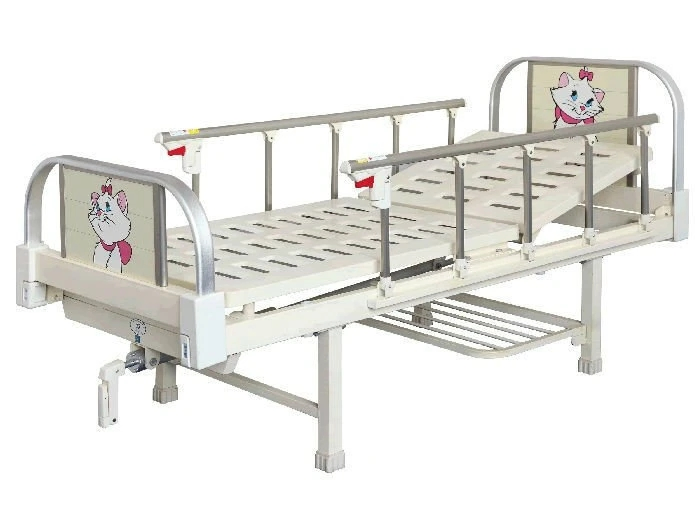One Crank Medical Stainless Steel Hospital Manual Bed Child Pediatric Bed (THR-CB001)