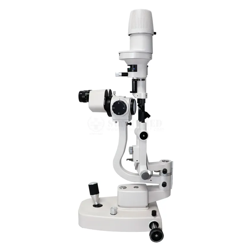 Slit Lamp View 1
