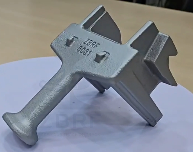 Forged Cast-in Shoulder for E Clip Fixing