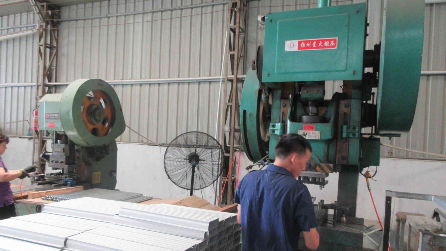 Aura Medical factory - Punch Notching Machine equipment