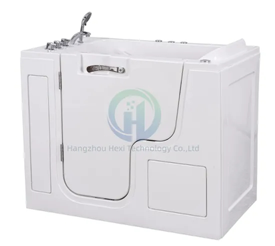 Safe and Spacious Bathtub Designed for Elderly Users Walk in Bathtub