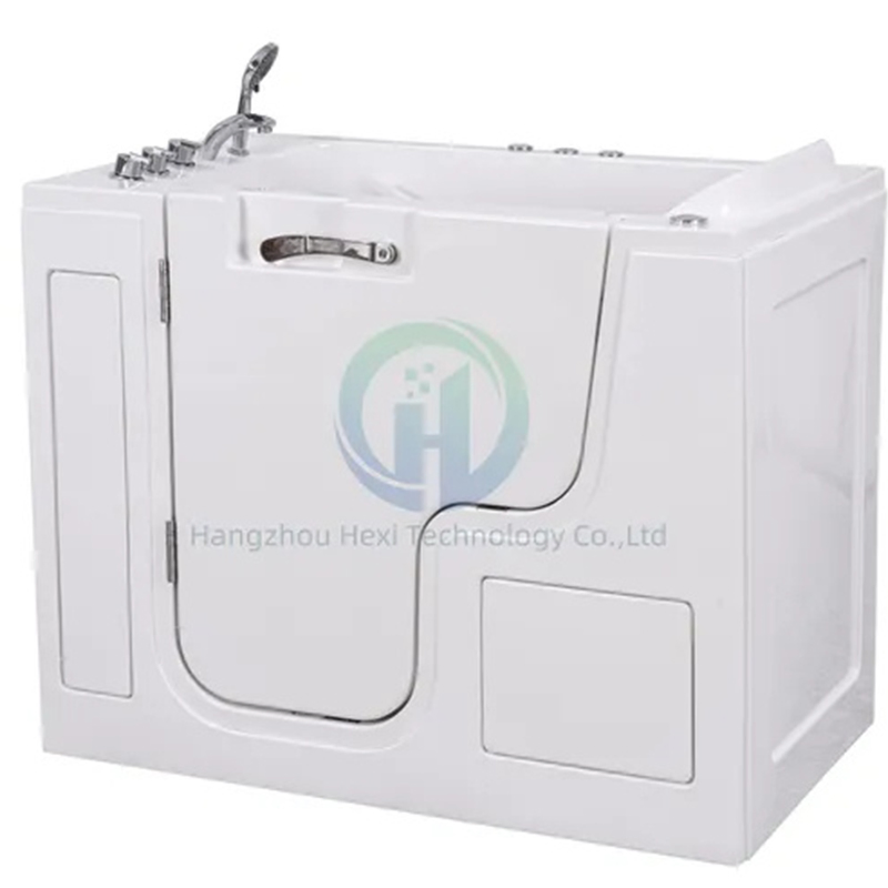Safe and Spacious Bathtub Designed for Elderly Users Walk in Bathtub