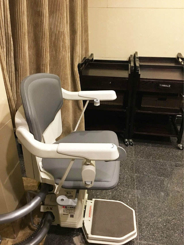 Intelligent Automatic Retractable Customized Handicap Chair Stair Lift