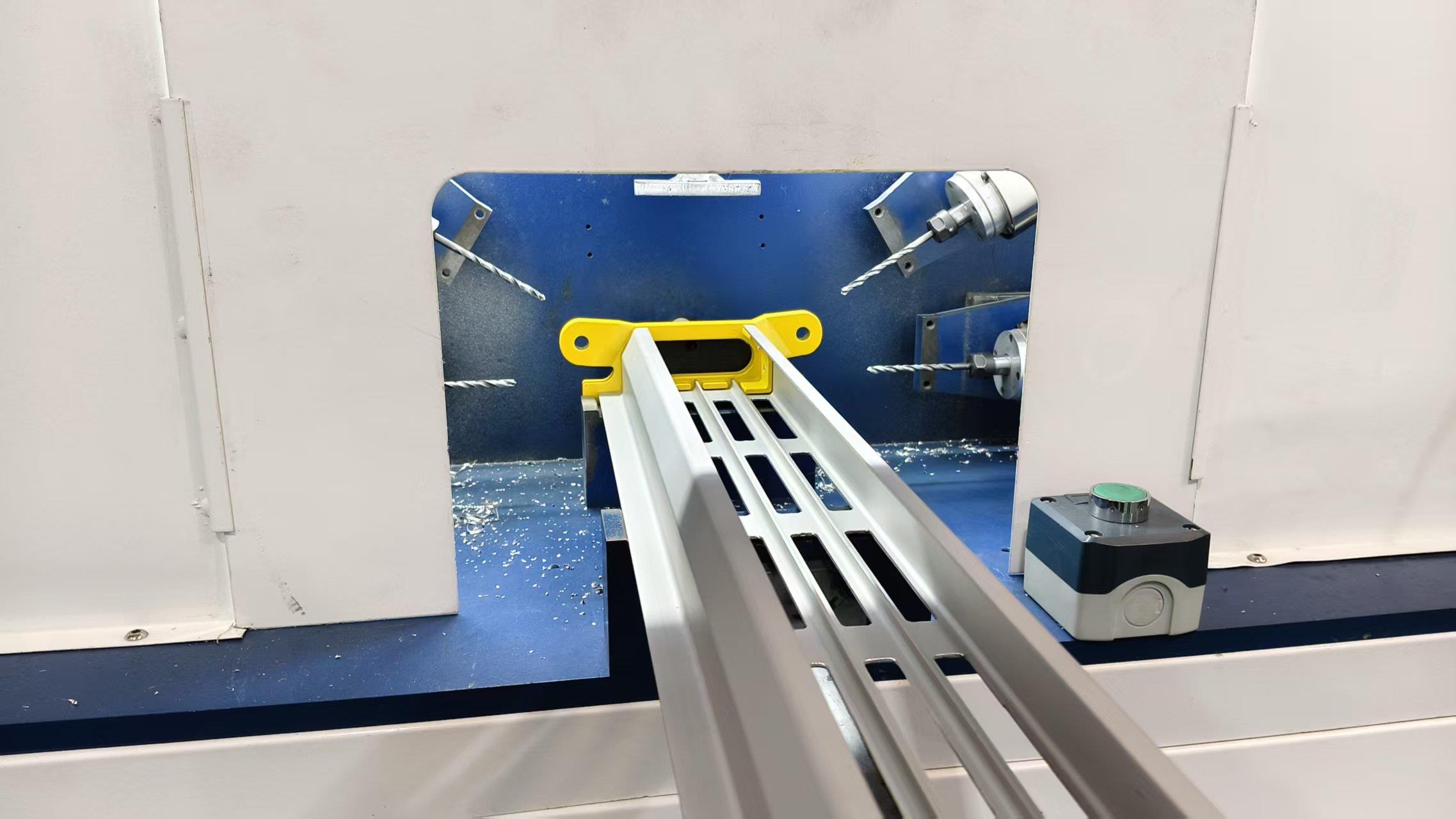 Aura Medical factory - Ramps Drill Riveting Holes process step 4