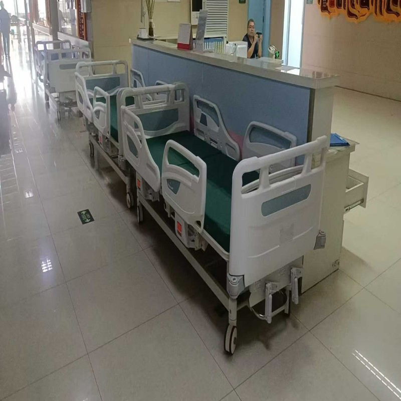 Intelligent Electric ICU Nursing Bed, High-End Hospital Care Bed for Patients, Elevating/Lowering Critical Care Bed