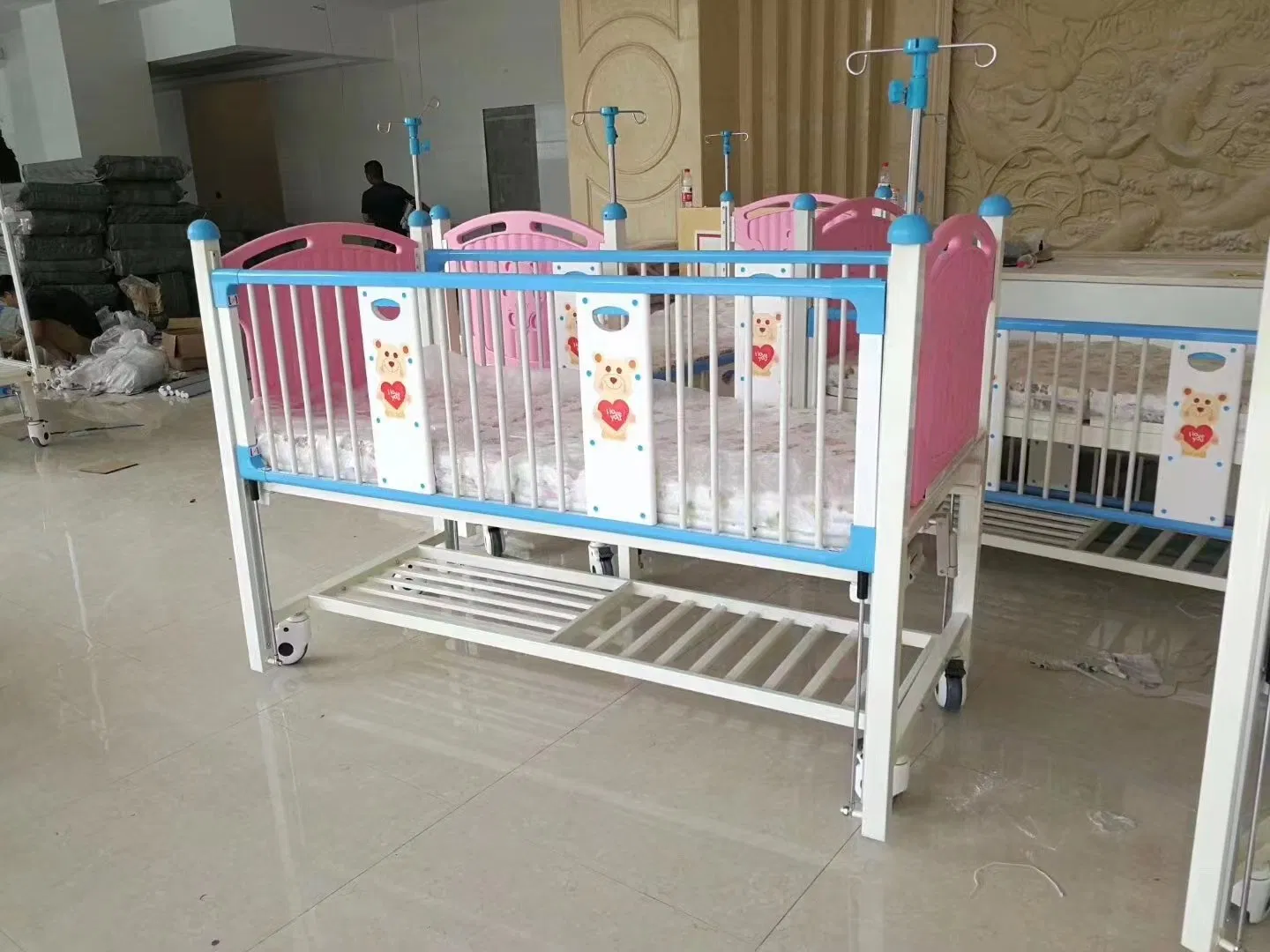 Hzk19 Medical Multifunctional Hospital Full Siderail Children Inpatient Pediatric Bed