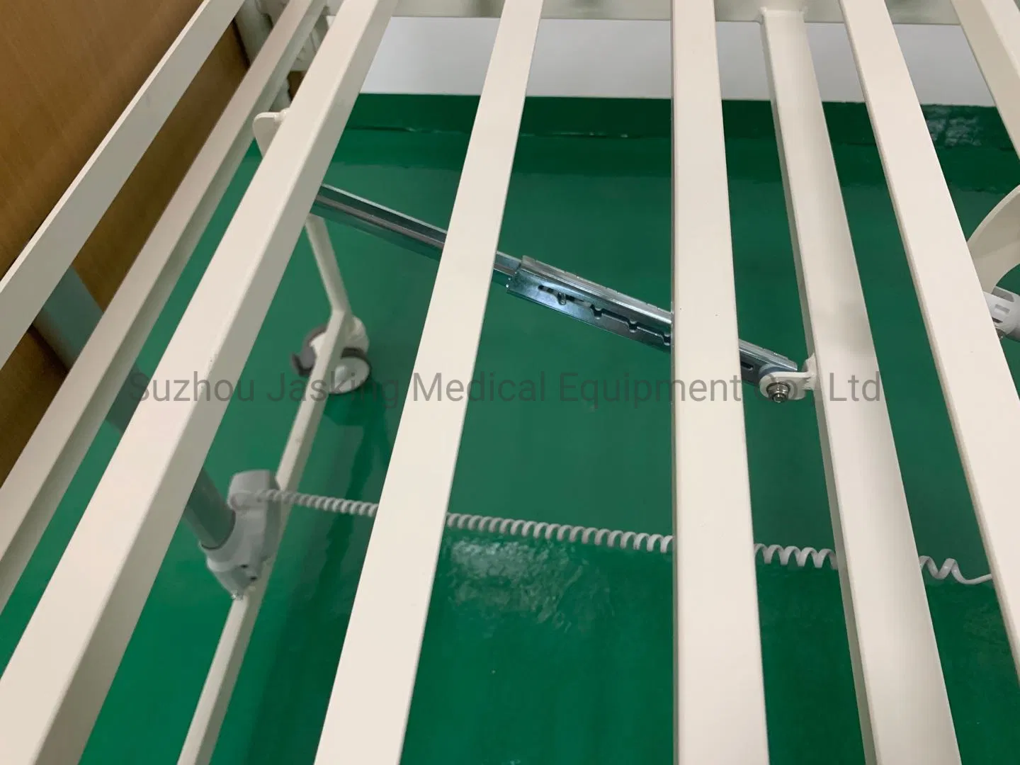 Five Function Foldable Electric Homecare Nursing Hospital Bed (JX-2337WMF4)