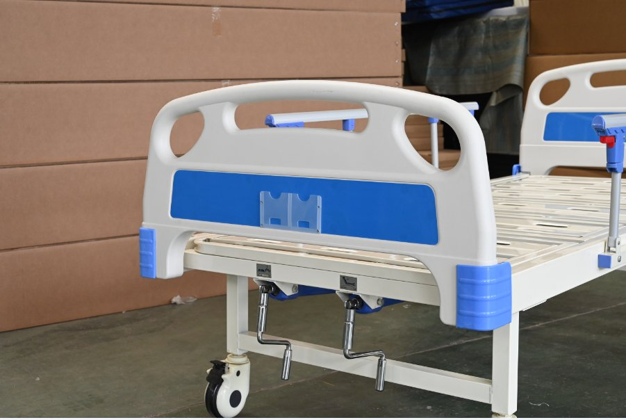 Heavy-Duty Bariatric Hospital Bed 400lbs Capacity