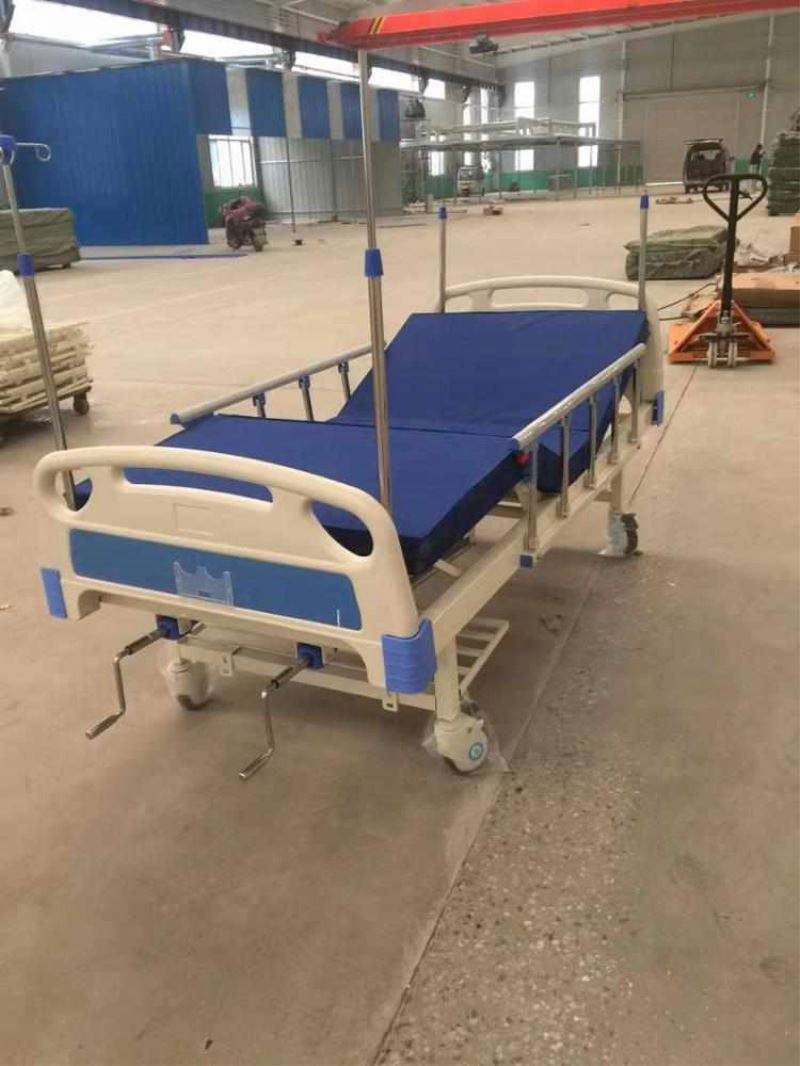 Medical Hospital Furniture ABS Two Crank Manual Hospital Patient Bed with Guardrail