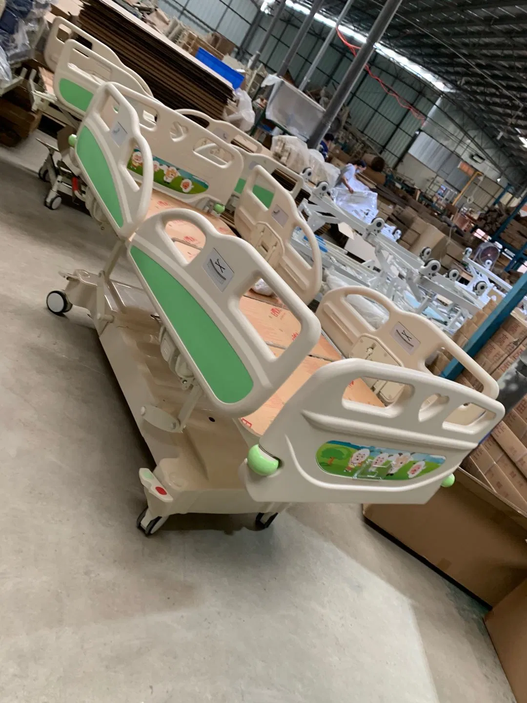 Gantry Orthopedics Traction Hospital Bed