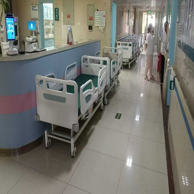 Intelligent Electric ICU Nursing Bed, High-End Hospital Care Bed for Patients, Elevating/Lowering Critical Care Bed