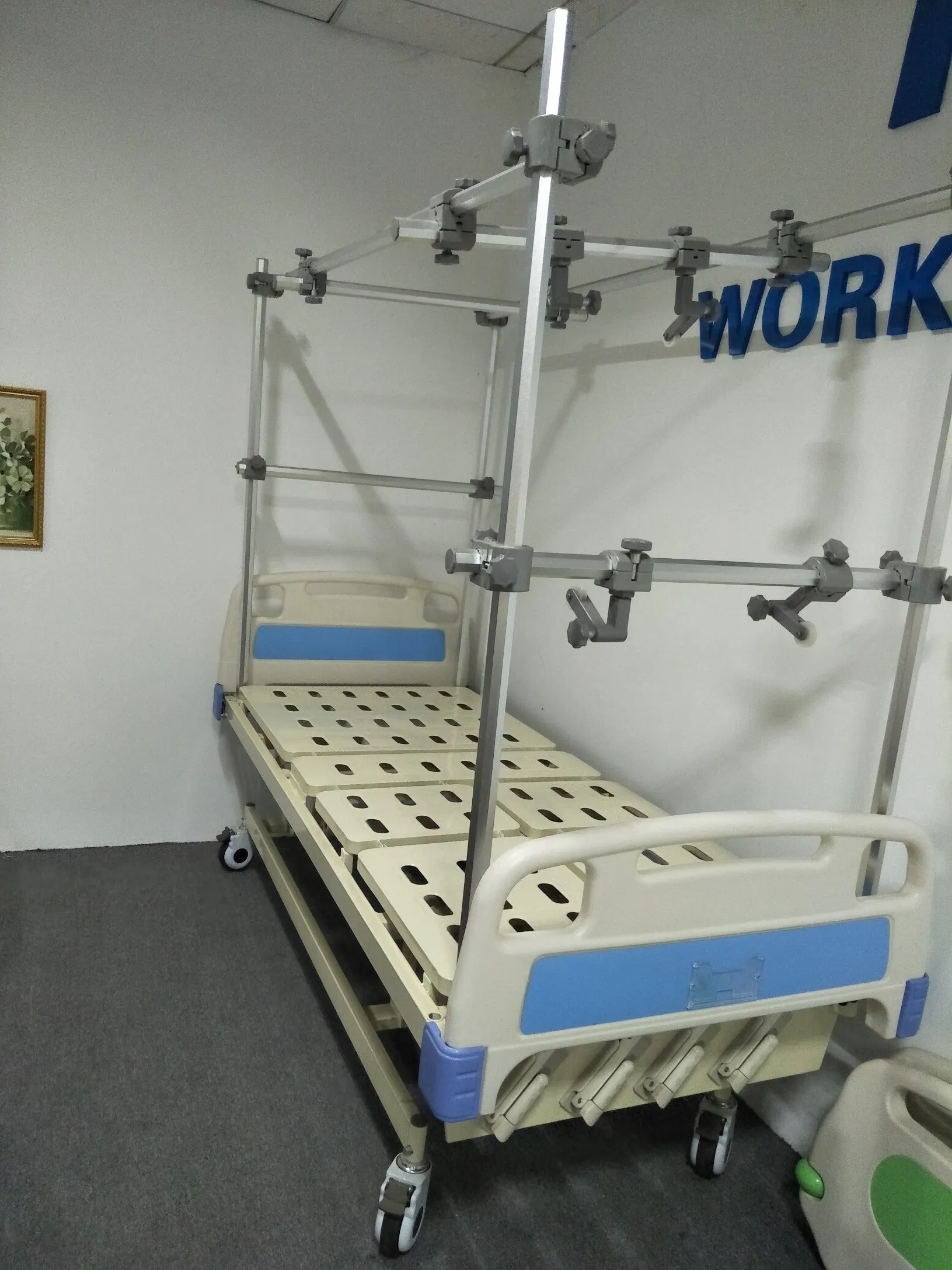 Manual Medical Bed Orthopedic Bed Traction Hospital Bed