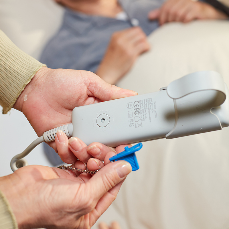 Premium Multi-Function Electric Home Care Bed with Limoss Motor