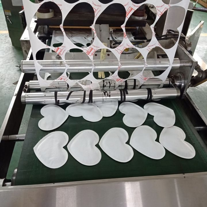 Heart Shaped Air Activated Patch Period Pain Menstrual Cramp Relief