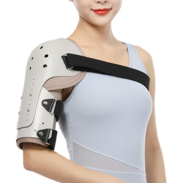 Shoulder Immobilizer for Tear Fracture Recovery