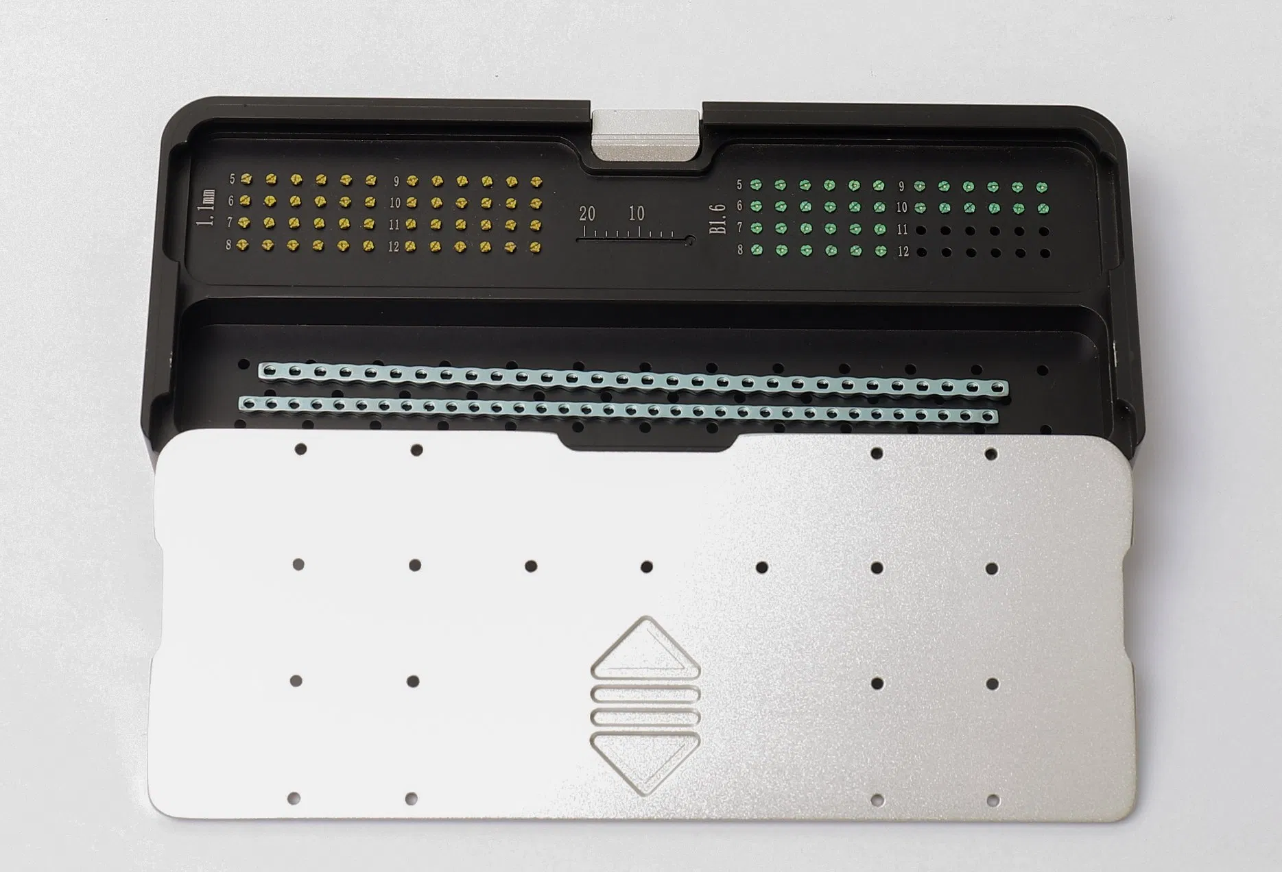 2025 Toolmed 1.6/2.4/3.2/4.0 Veterinary Orthopaedic Alps Reconstruction Locking Plate Screw Instruments Kit Set for Vet Orthopedic Surgery