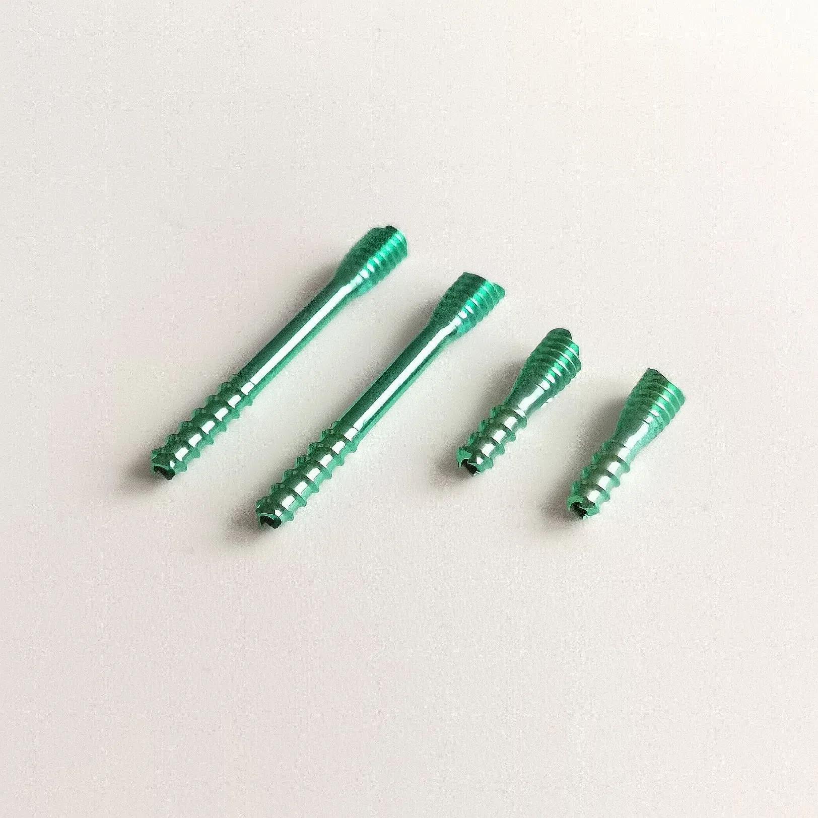 Good Quality Canwell Cannulated Compression Screw, Orthopedic Locking Screw Implant