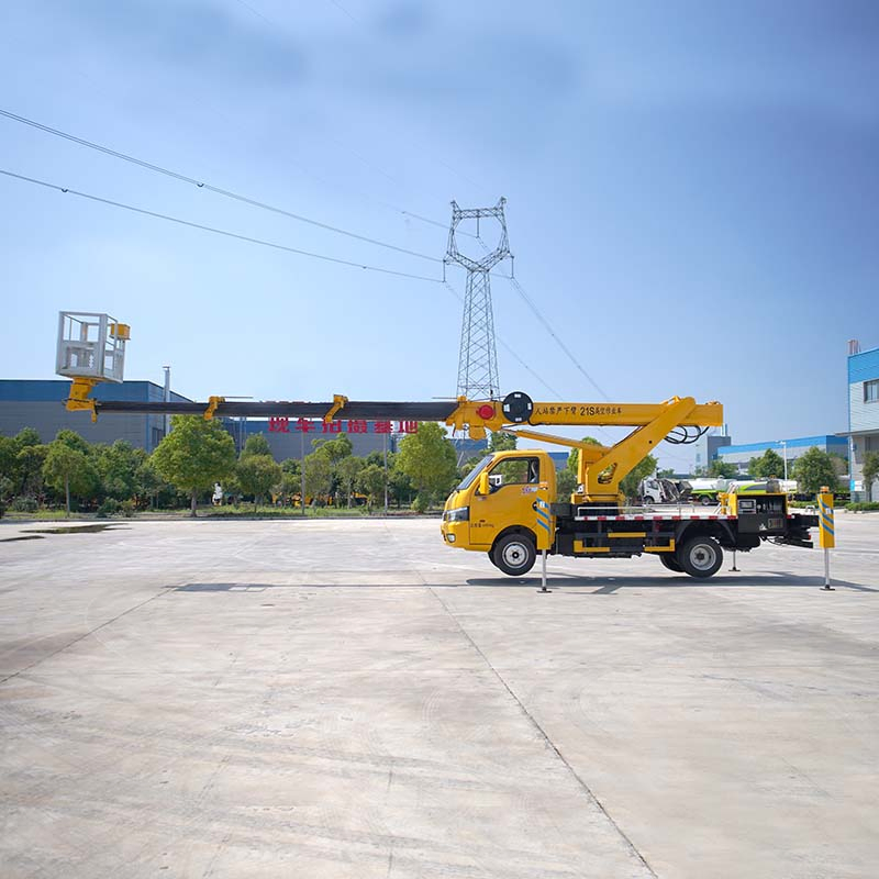 Truck Mounted Boom Lift; Telescopic Boom Aerial Work Platforms; High-Reach Applications; Ideal for High-Altitude Installation Work in Industrial Parks