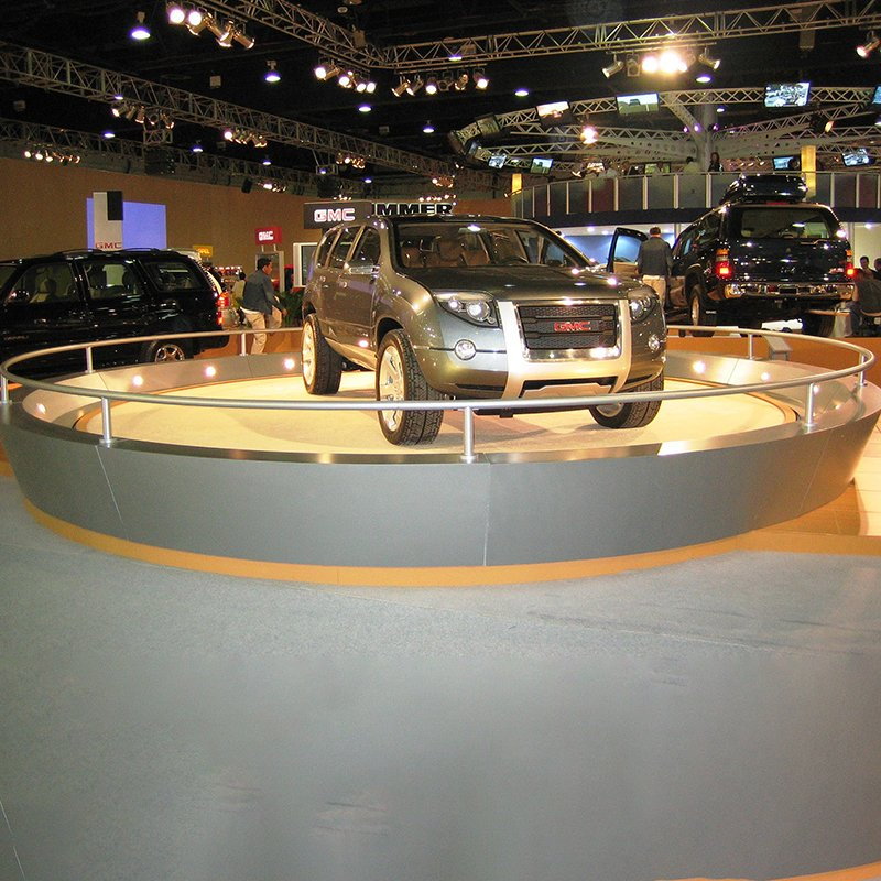 Multi-Function Car Turntable with Integrated Lighting and Sound Options